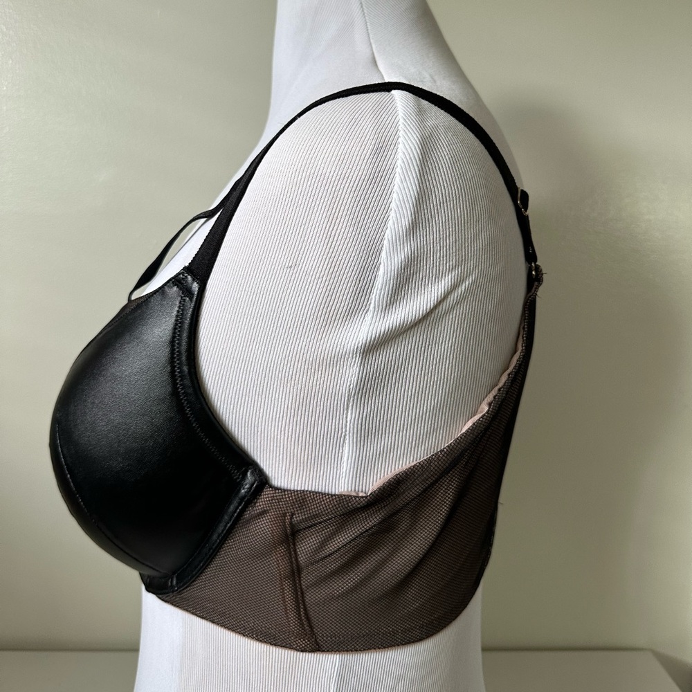 Torrid Faux Leather Mesh Knit XO Plunge Push-Up Bra Size 40D - Picture 3 of 7